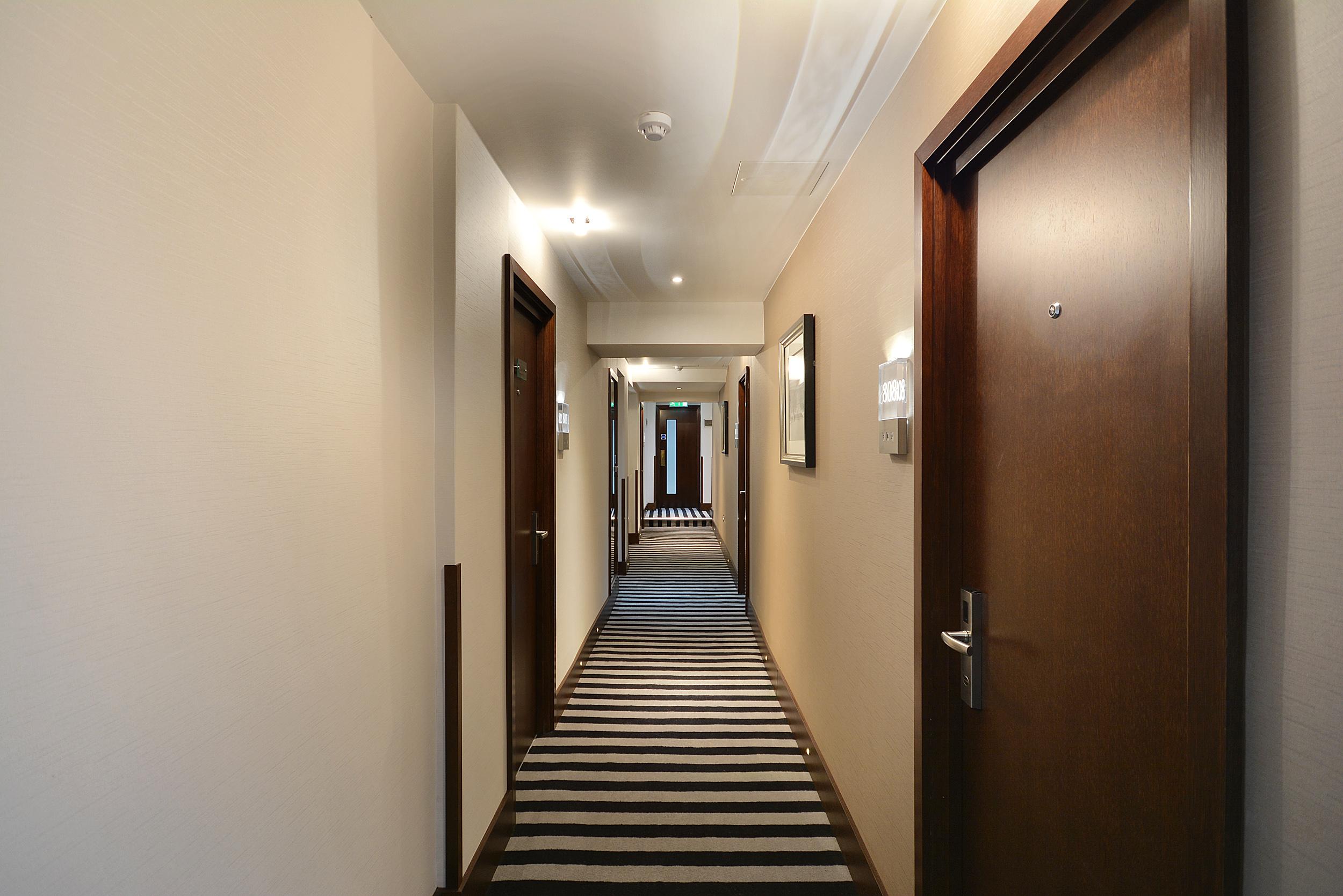 Park Grand London Lancaster Gate Hotell Exteriör bild A corridor in a hotel