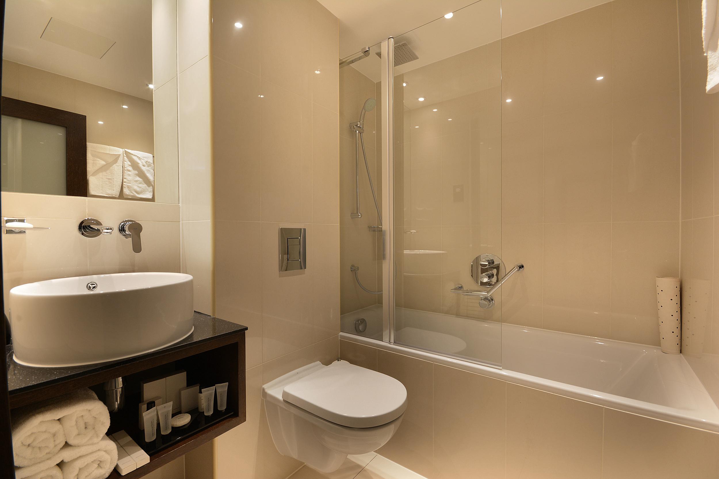 Park Grand London Lancaster Gate Hotell Exteriör bild Bathroom
