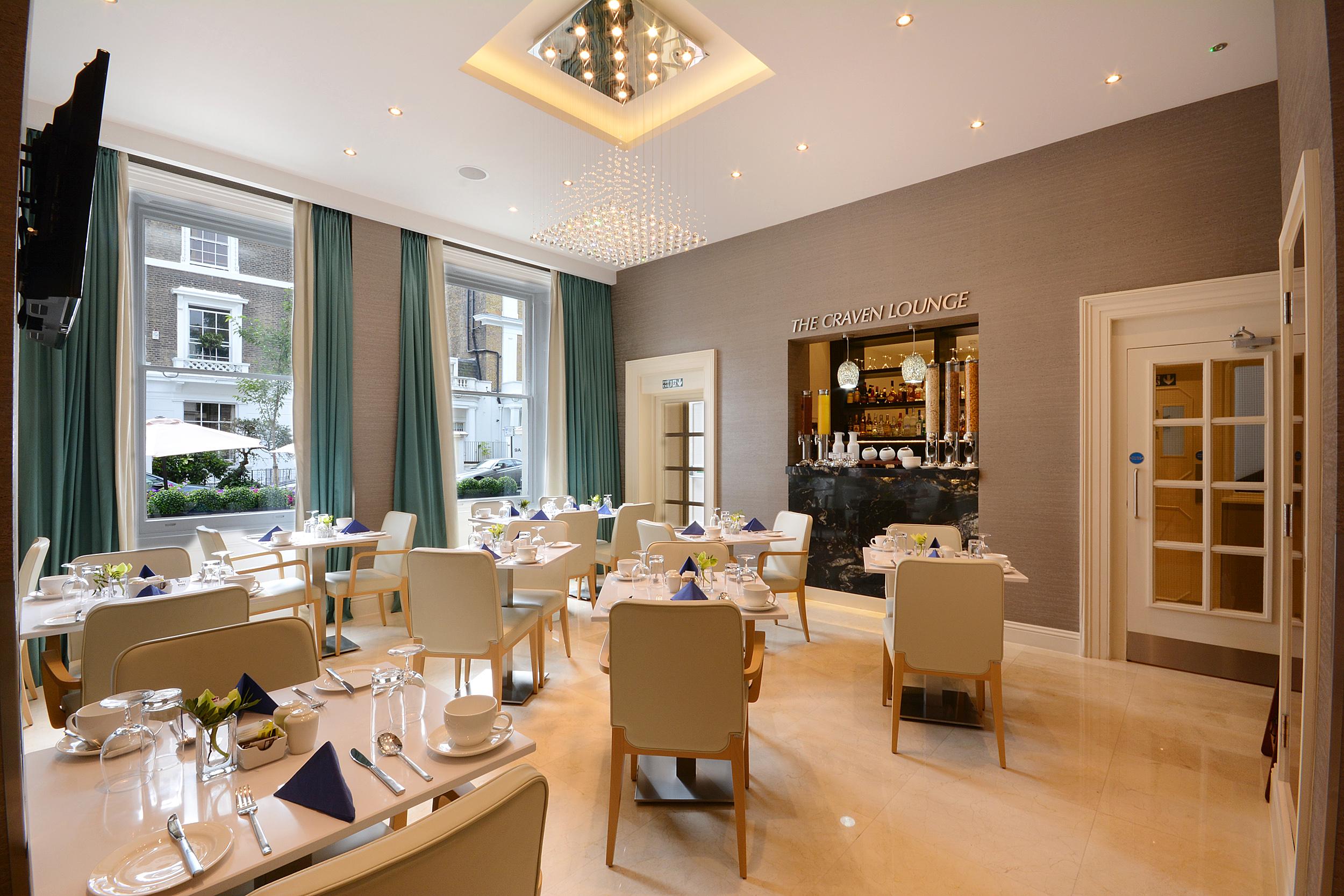 Park Grand London Lancaster Gate Hotell Exteriör bild The dining room at the Royal Society