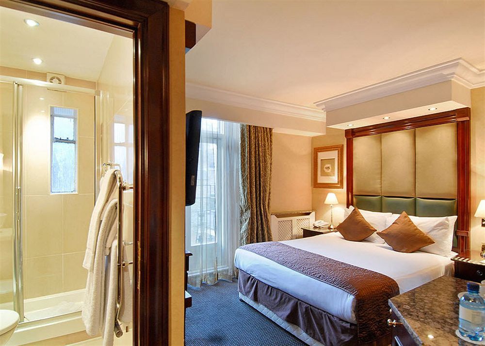 Park Grand London Lancaster Gate Hotell Exteriör bild A room at the hotel